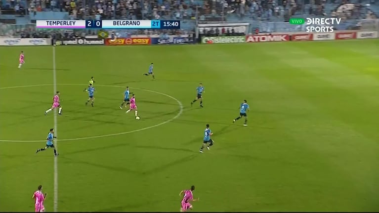 Más errores en la defensa de Belgrano que lo pierde 3 a 0