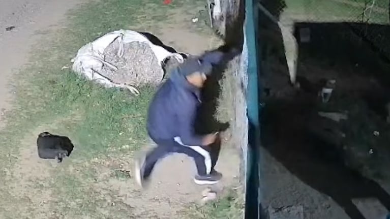 Feroz robo a los tiros en un taller de Córdoba