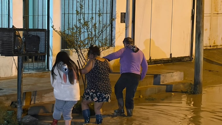 Temporal en Córdoba: vecinos denuncian inundaciones cada vez que llueve