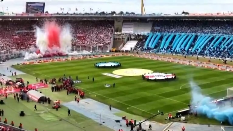 Impresionante recibimiento a Belgrano y River para la final en el Kempes