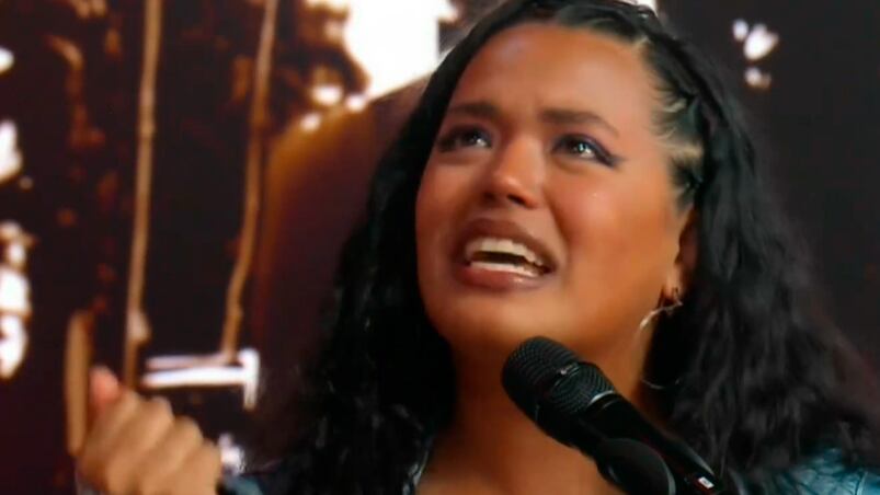 Hannah la cantante que emocionó a todos en Buenas Noches Familia