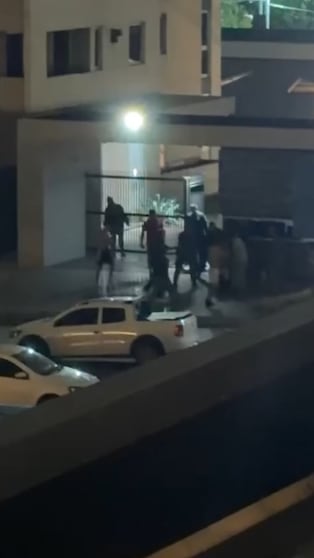 Noche de caos en la "esquina desamparada"