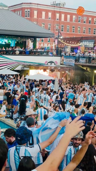 Festejo interminable de argentinos en Atlanta