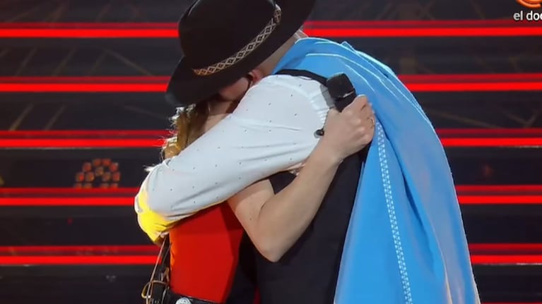 Cantó con Nati Pastorutti, conmovió a Abel Pintos y terminó entre lágrimas y ovaciones