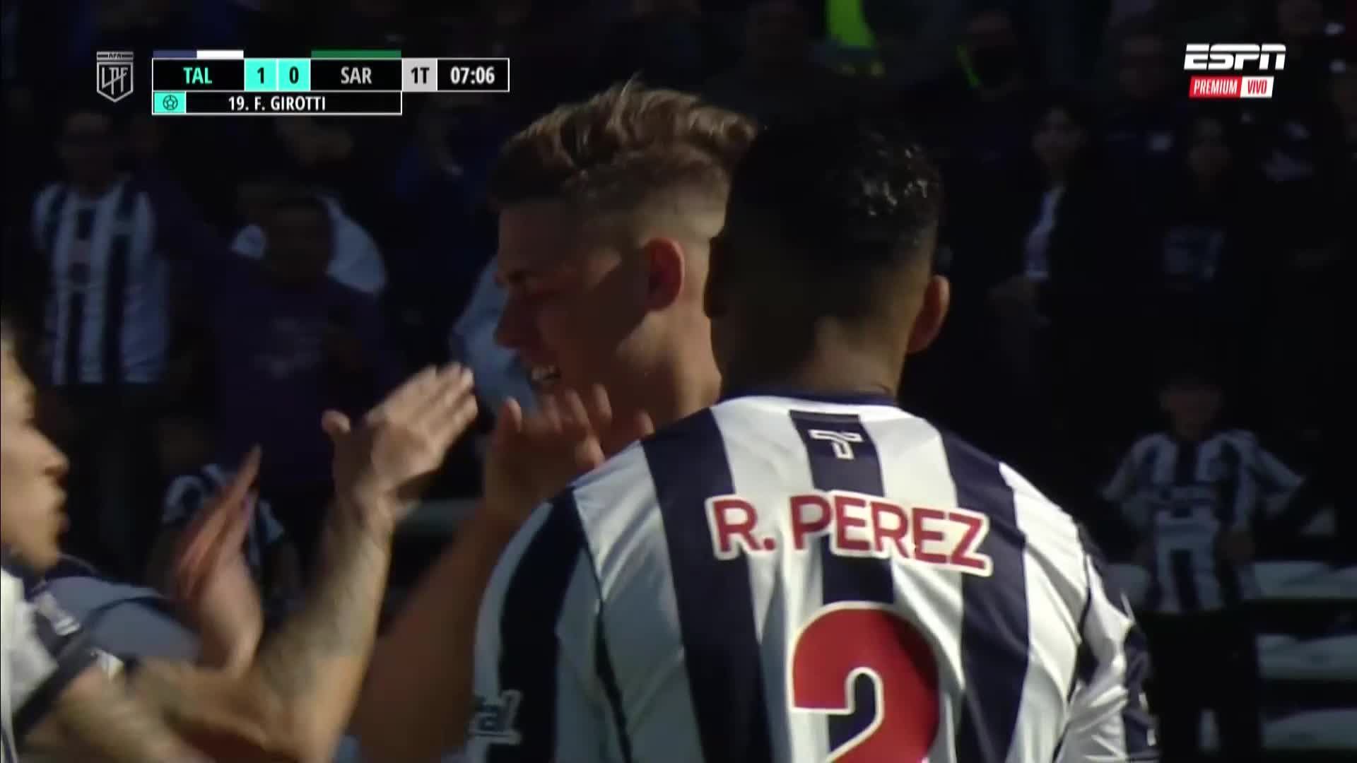 Bombazo de Girotti para el 1-0 de Talleres a Sarmiento