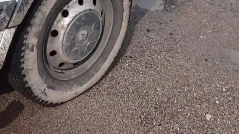 Baches y control ITV, todo en una cuadra