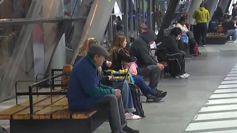Sorpresa y esperas: la reacción de los pasajeros por las asambleas de interurbanos