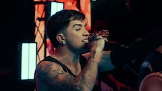 Simón Aguirre la rompió con su versión de un tema de bachata