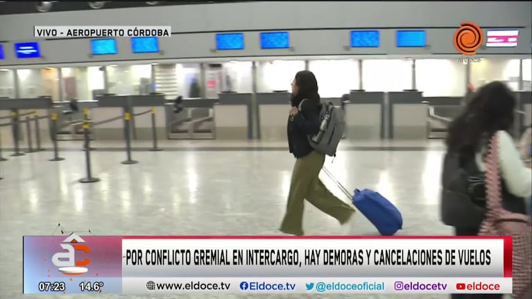 Un paro de maleteros afecta vuelos en el aeropuerto de Córdoba