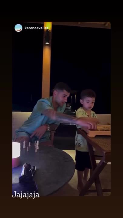 El divertido cruce del Cuti con su hijo