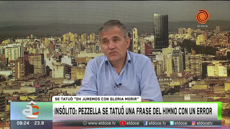 El tatuador que le hizo la frase del himno con un error a Pezzella explicó qué pasó