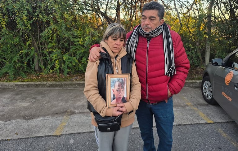 Los abuelos de Agostina contra la abogada del padre: “Le faltan el respeto todo el tiempo”