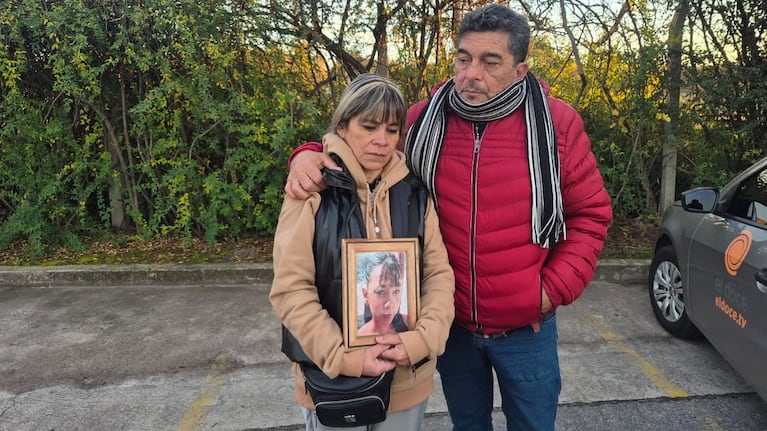 Los abuelos de Agostina contra la abogada del padre: “Le faltan el respeto todo el tiempo”