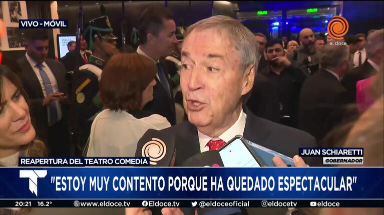 Schiaretti y Llaryora en la reapertura del Teatro Comedia