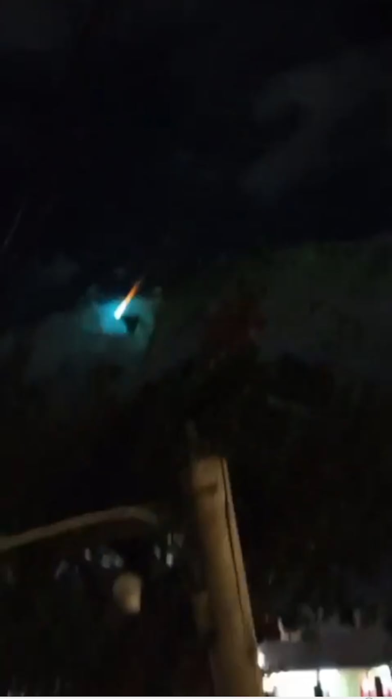 Impactante bólido iluminó el cielo en Buenos Aires