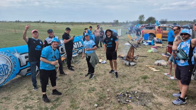 Ilusión pirata por Copa Argentina: el desopilante show de un rosarino fanático de Belgrano en San Luis