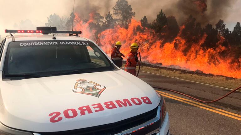 Advierten una “dinámica extraña” del fuego en Córdoba: el especial pedido a la población
