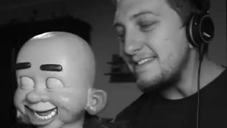 El ventrilocuo que canta el éxito de La Konga y Nahuel Pennisi