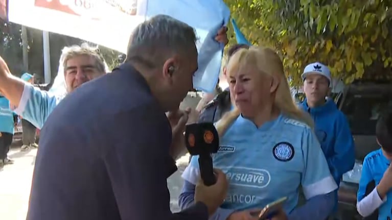 A puro color, los hinchas se preparan para la caravana de Belgrano campeón