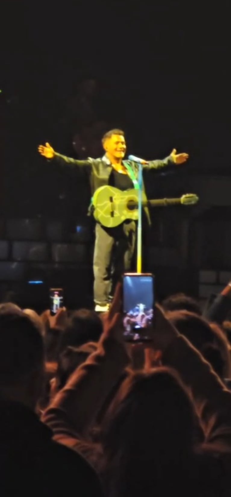 Alejandro Sanz, un argentino más en el Kempes