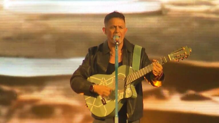 Emoción, alegría y muchas canciones: lo que dejó Alejandro Sanz en los fans de Córdoba
