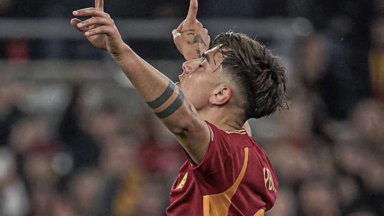 El doblete de Dybala en la goleada de la Roma