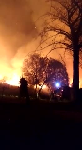 Así trabajaron los Bomberos en Villa Giardino