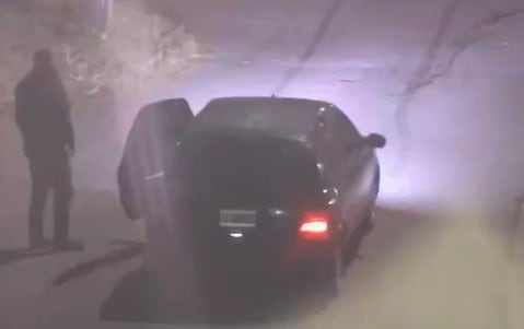 Iban en contramano por Costanera, escaparon de la Policía y fueron detenidos