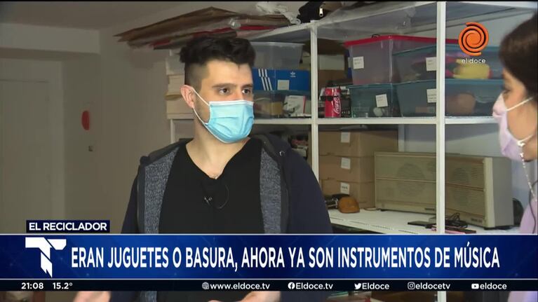 El cordobés que transforma basura y juguetes en instrumentos de música