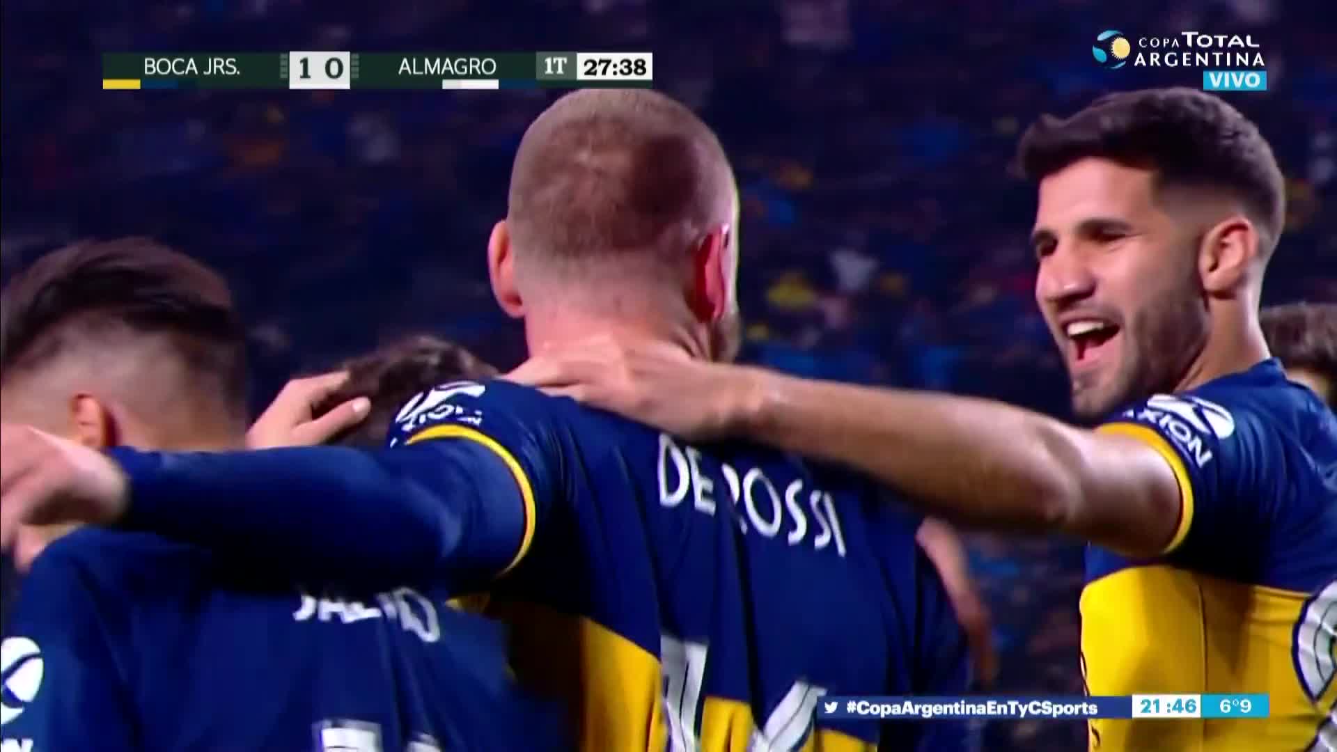 Debut y gol para De Rossi