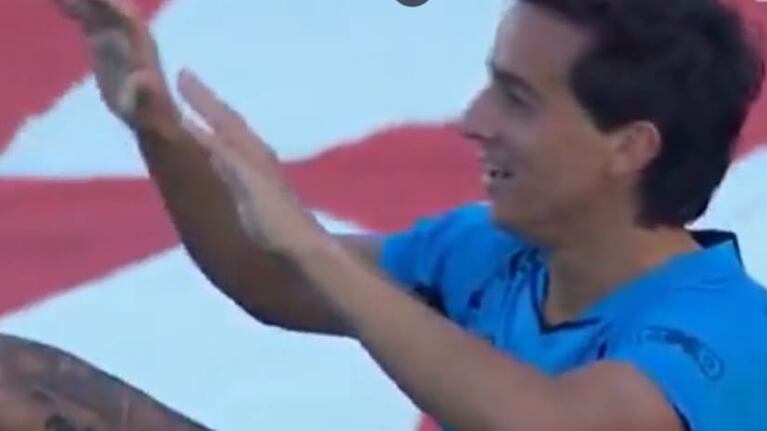 El gol de Hernándes para el 3 a 0 de Belgrano ante Sarmiento