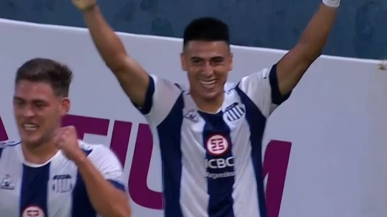 El 3-0 definitivo de Talleres a Agropecuario con el gol de Martínez