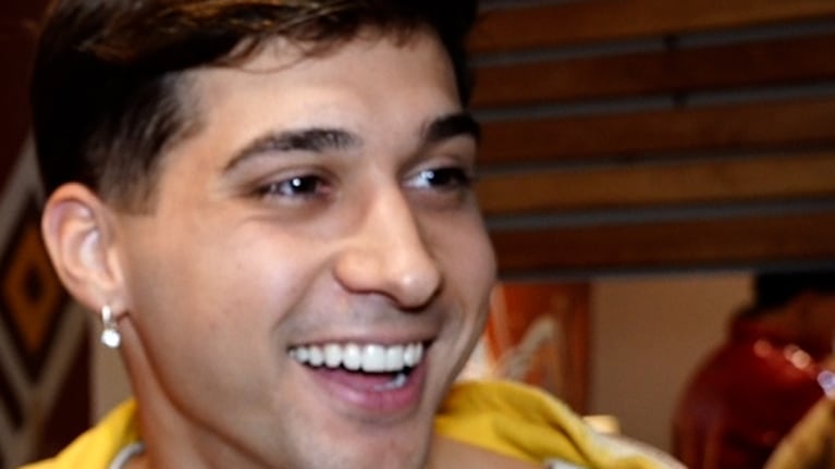El Joaco de novio y el Fer contento