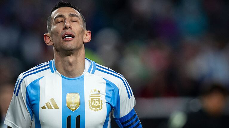 Los mensajes de los hinchas a Di María antes de su último partido en la Selección
