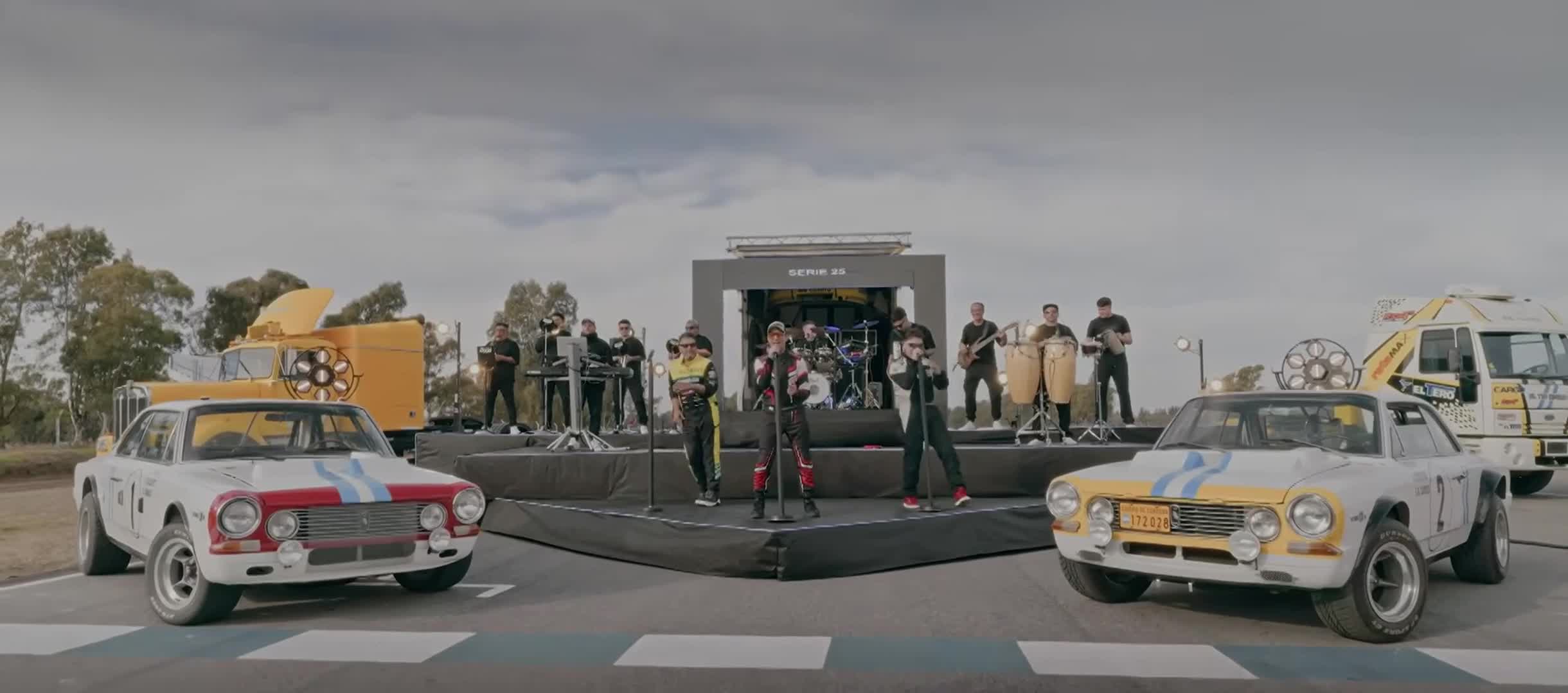 Banda XXI estrenó "Me rompo" un nuevo tema desde el autódromo 