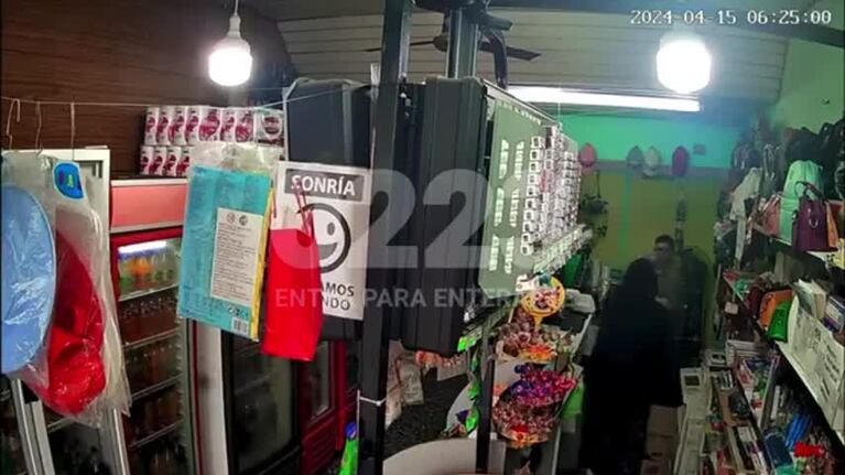Milagro: le dispararon a un kiosquero y se salvó porque las balas impactaron en los chicles