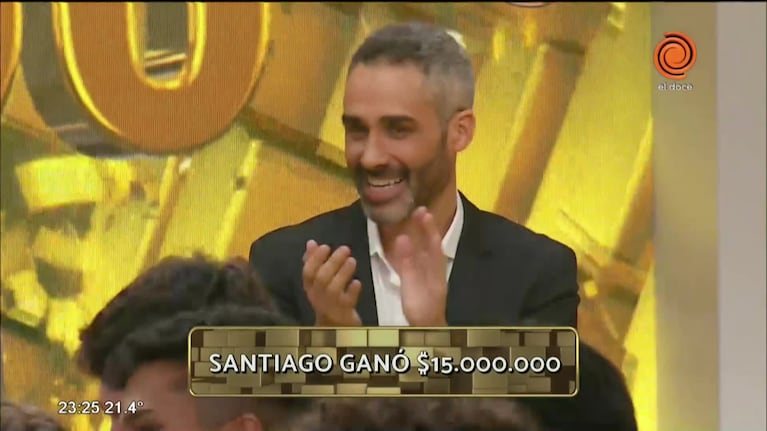 Santiago ganó 15 millones en Los 8 Escalones