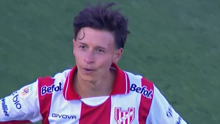 Gran jugada y golazo de Lodico para el 2 a 0 de Instituto ante Atlético Tucumán