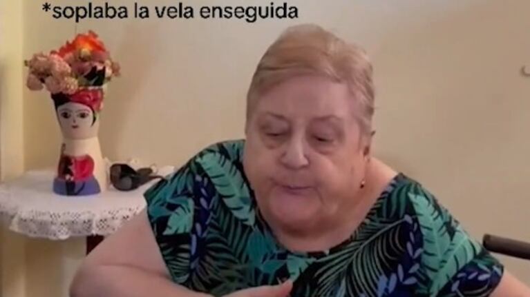 La "felicidad" de una abuela en su cumple