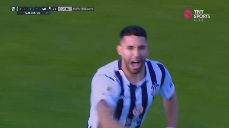 Nahuel Bustos empató el clásico para Talleres