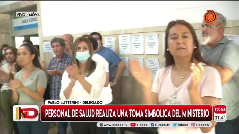 Empleados de Salud protestaron en el Ministerio
