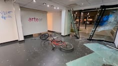 Destrozos de militantes kirchneristas en las instalaciones de TN