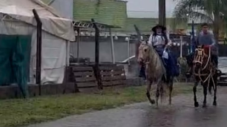 Lluvia torrencial en Jesús María a horas de la inicio del festival