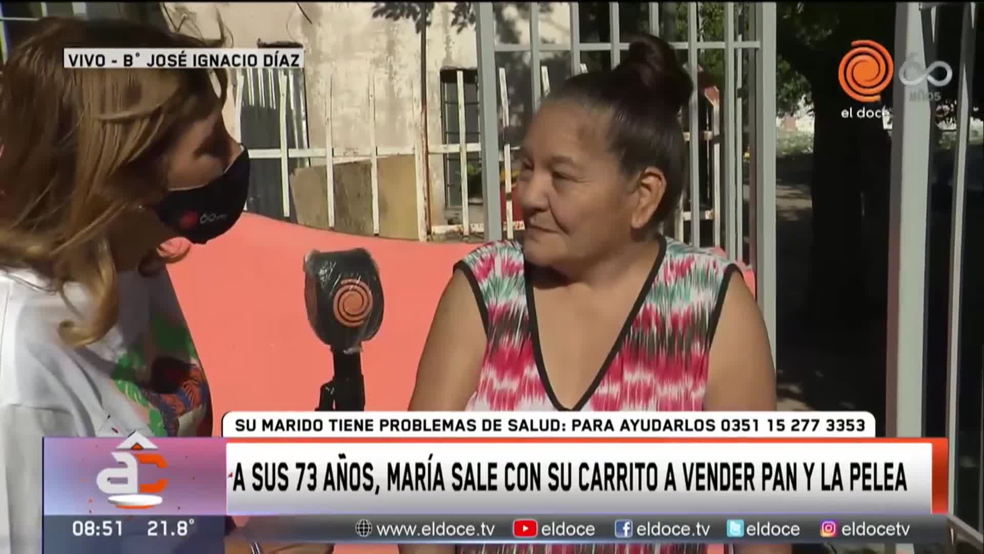 María tiene 73 años y vende pan con su carrito, pero necesita ayuda