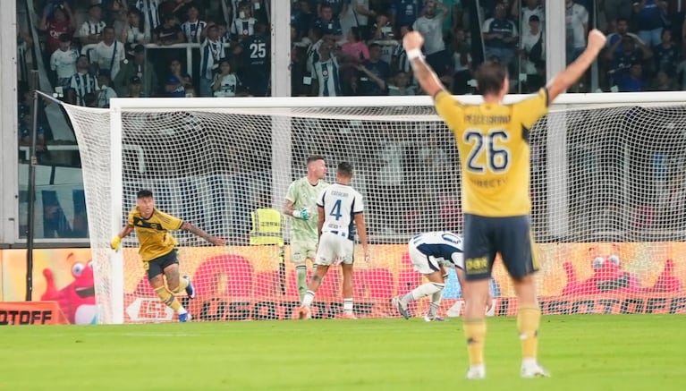 La tocaron todos: el golazo de Bareiro y el 1 a 0 de Boca a Talleres en el Kempes