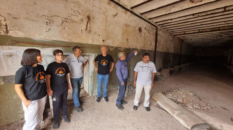Quieren ampliar el museo de la Cervecería Córdoba y buscan elementos