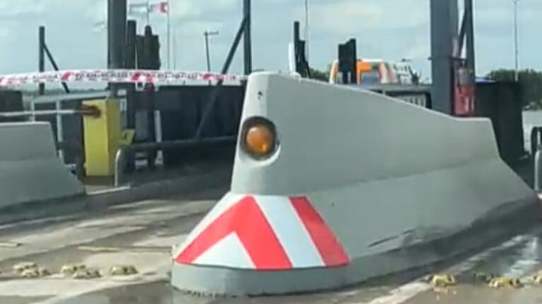 Impactante video del peaje arrasado en Córdoba que dejó un muerto y dos heridos