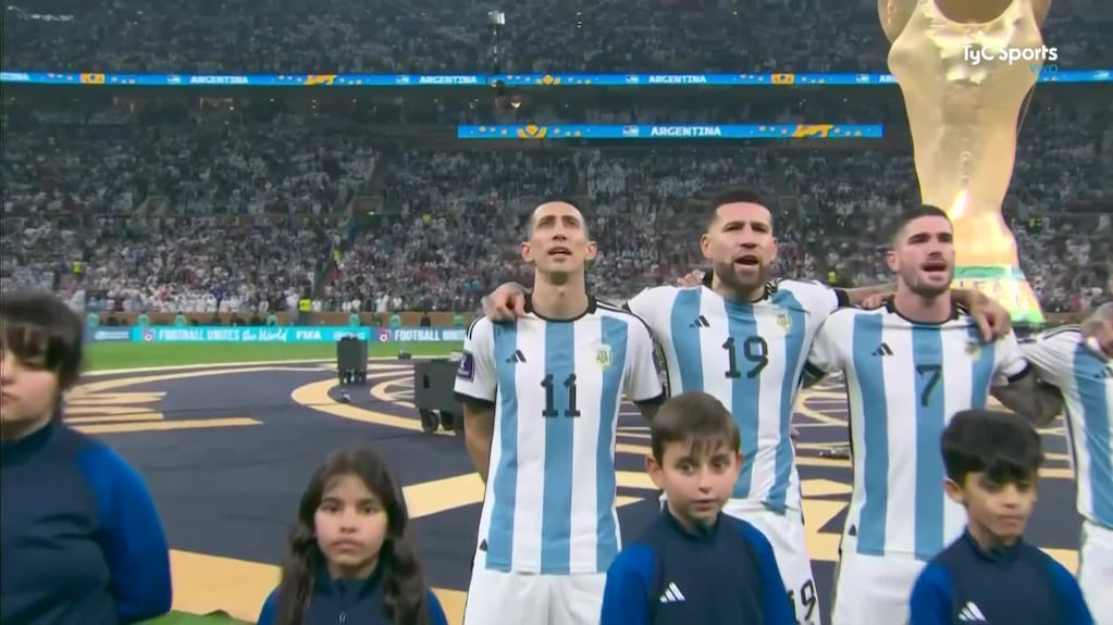 Lali Espósito cantó el himno en la final del Mundial