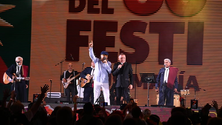 El Toro Quevedo y el Negro Videla hicieron bailar a Jesús María junto a Los 4 de Córdoba