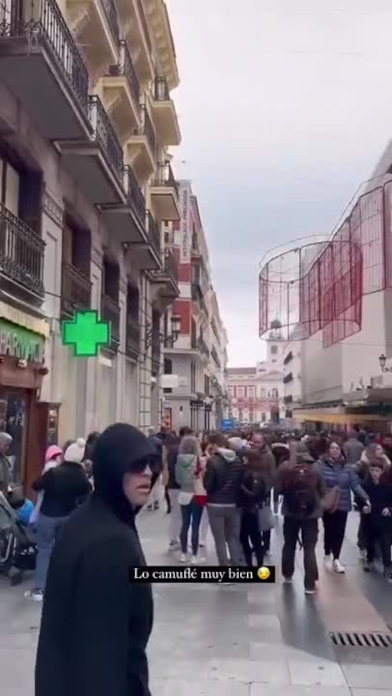 Lautaro Martínez, camuflado entre la gente